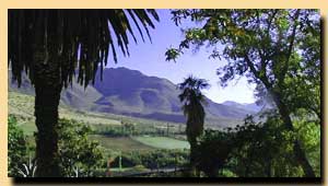 Outdoor vacations and colonial lodging in the green valley of Rio Hurtado